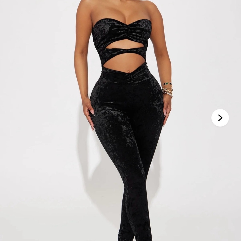 Elegant Black Women's Jumpsuit
